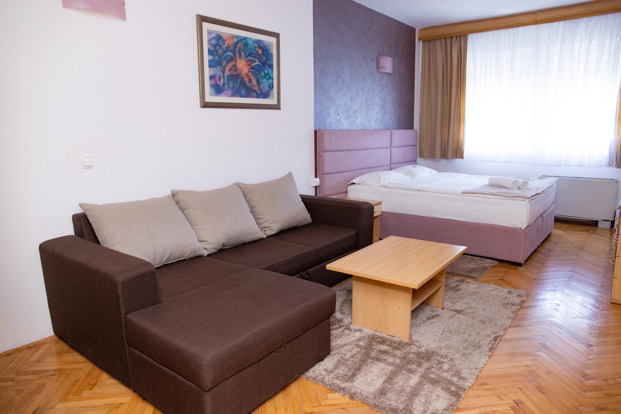 Motel New Sanatron Bosanski Novi Eksteriør billede